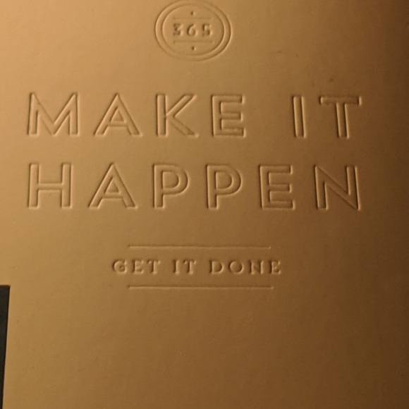 NEW! **1 LEFT** Undated Planner - Picture 2 of 7